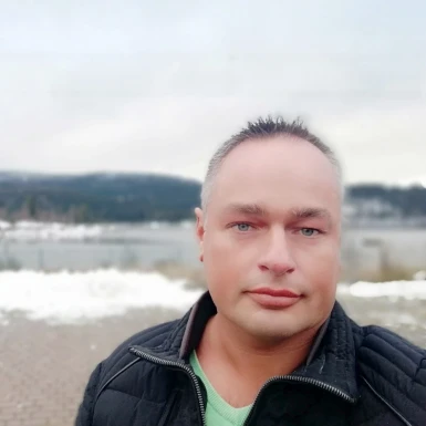 <span>Chris, 50</span>&nbsp;<span style='width: 25px; height: 16px; float: right; background-image: url(/bitmaps/flags_small/DE.PNG)'>&nbsp;</span><br><span>Mannheim, Germany</span>&nbsp;<input type='button' class='joinbtn' style='float: right' value='JOIN NOW' />