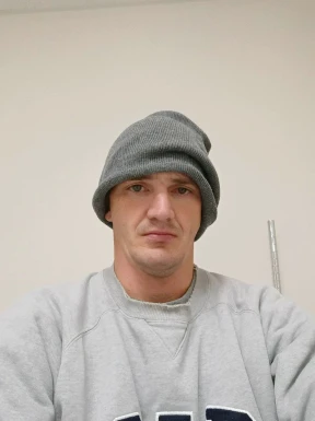 <span>Jimmy, 33</span>&nbsp;<span style='width: 25px; height: 16px; float: right; background-image: url(/bitmaps/flags_small/US.PNG)'>&nbsp;</span><br><span>El Paso, Te, アメリカ合衆国</span>&nbsp;<input type='button' class='joinbtn' style='float: right' value='JOIN NOW' />